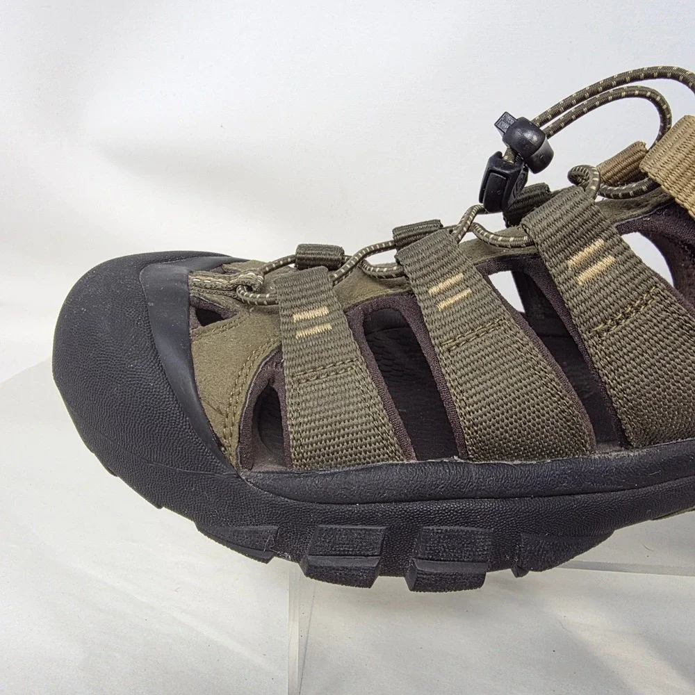 Keen ships from